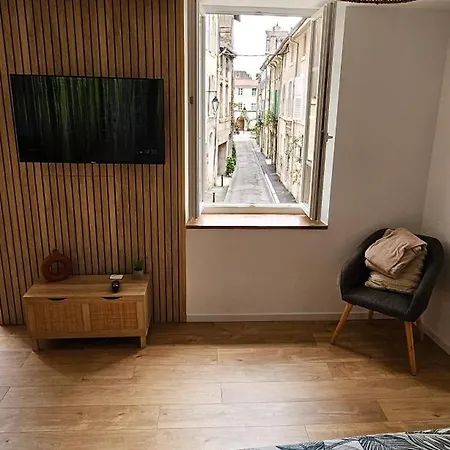La Pepite Du Centre Historique - 7 Minutes A Pied De La Gare - 1er Etage - Netflix Lägenhet